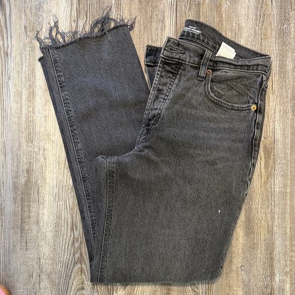 Old Navy Denim - Old Navy Women’s Dark Gray Straight Jeans
